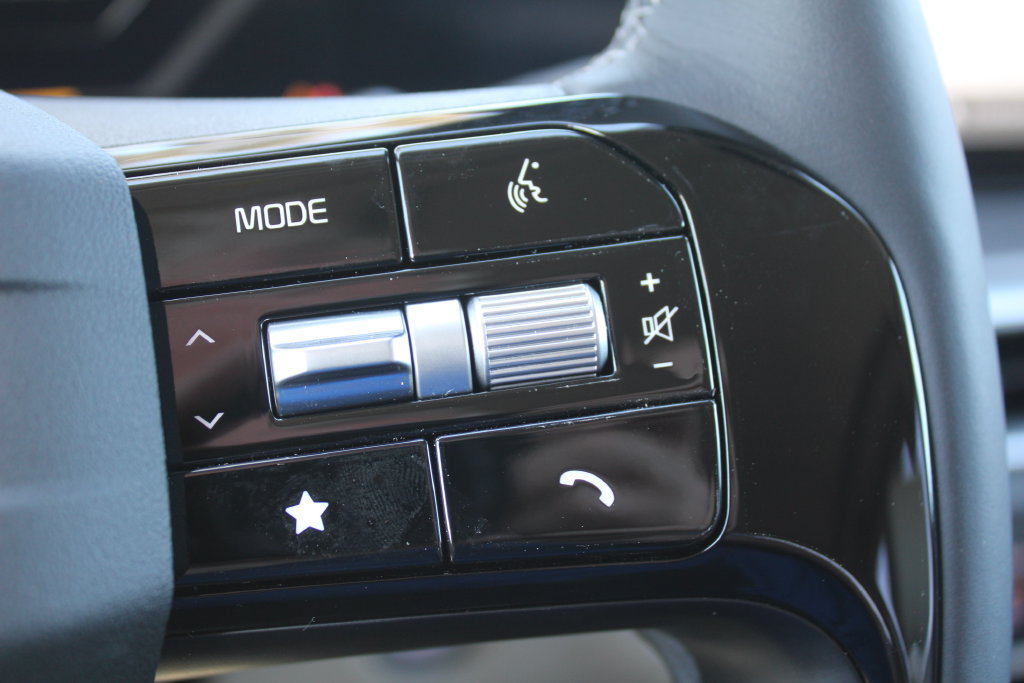 New 2026 Kia Sorento SX FWD image 35