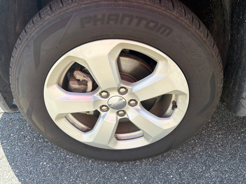 Used 2021 Jeep Compass Latitude AWD/4WD image 12