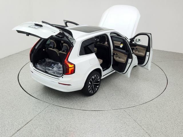 New 2026 Volvo XC90 B6 Plus w/ Protection Package Premier image 36
