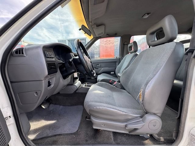 Used 1997 Isuzu Rodeo S RWD image 10