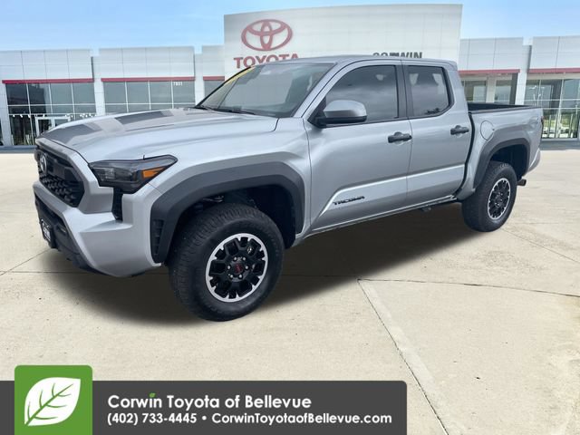 Used 2025 Toyota Tacoma TRD Off-Road AWD/4WD image 14