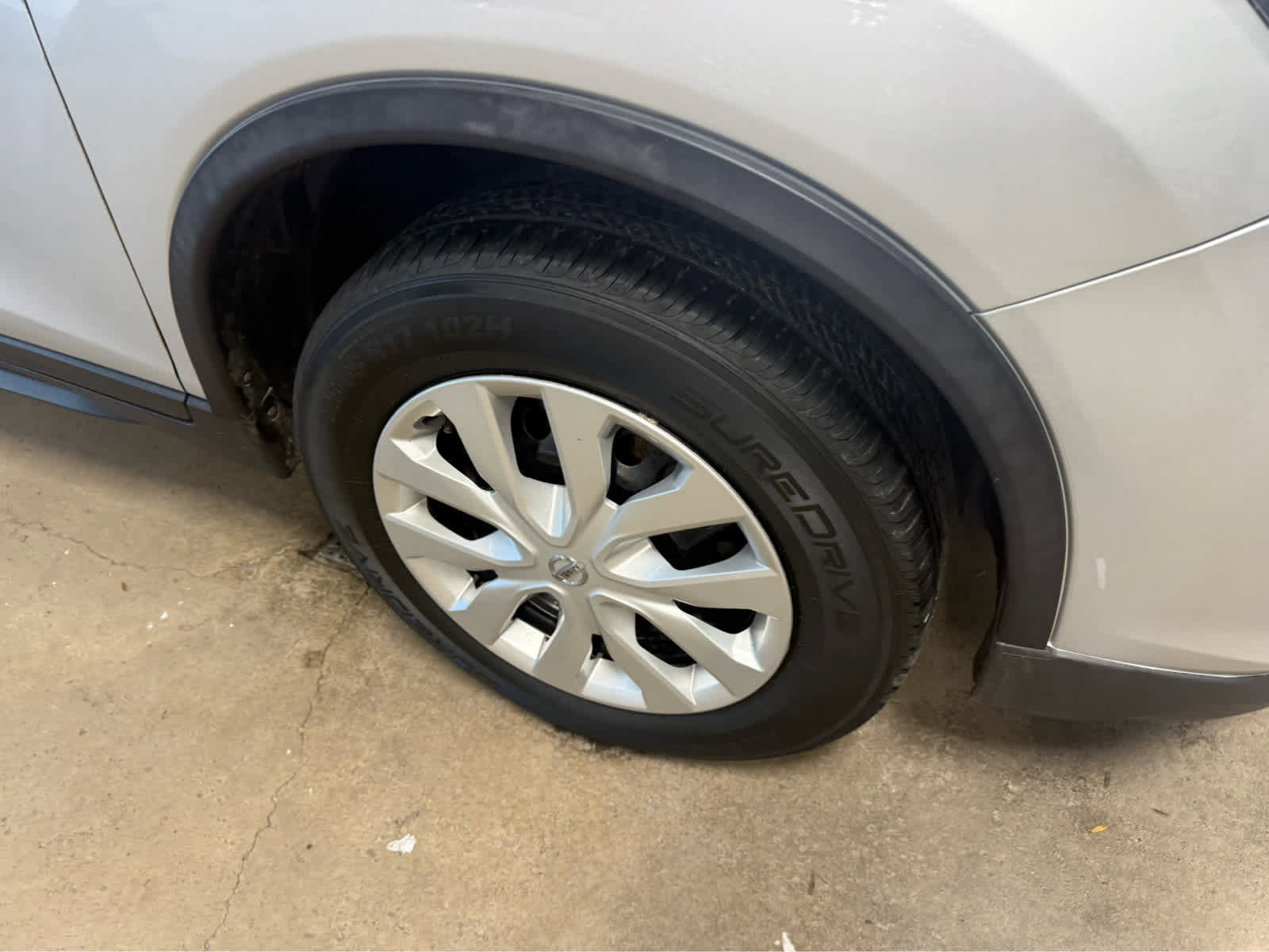 Used 2019 Nissan Rogue S AWD/4WD image 4