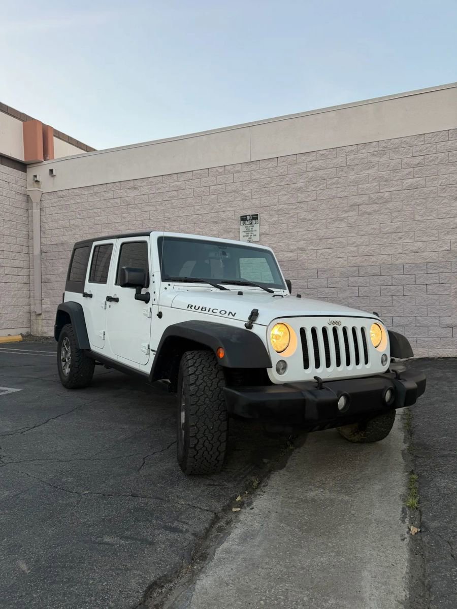 Used 2016 Jeep Wrangler Unlimited Rubicon w/ Max Tow Package image 2