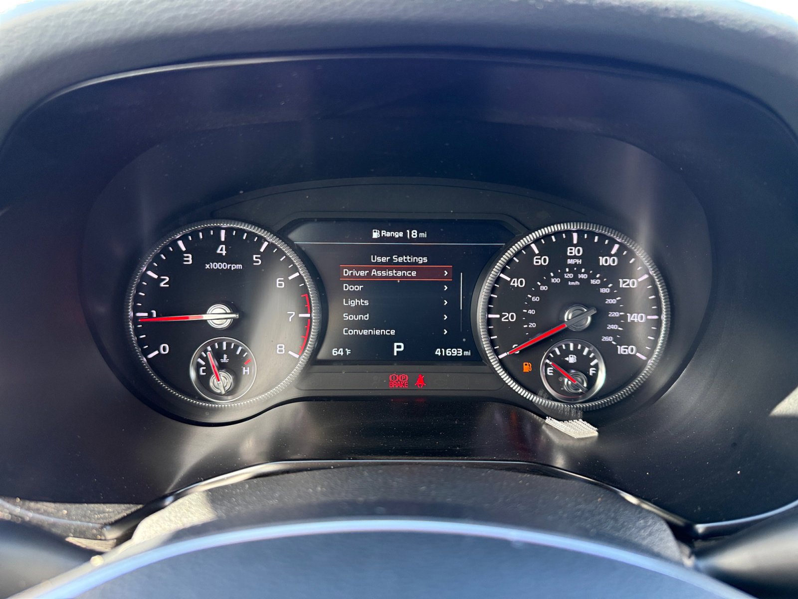 Certified 2022 Kia Telluride SX w/ Towing Package image 11