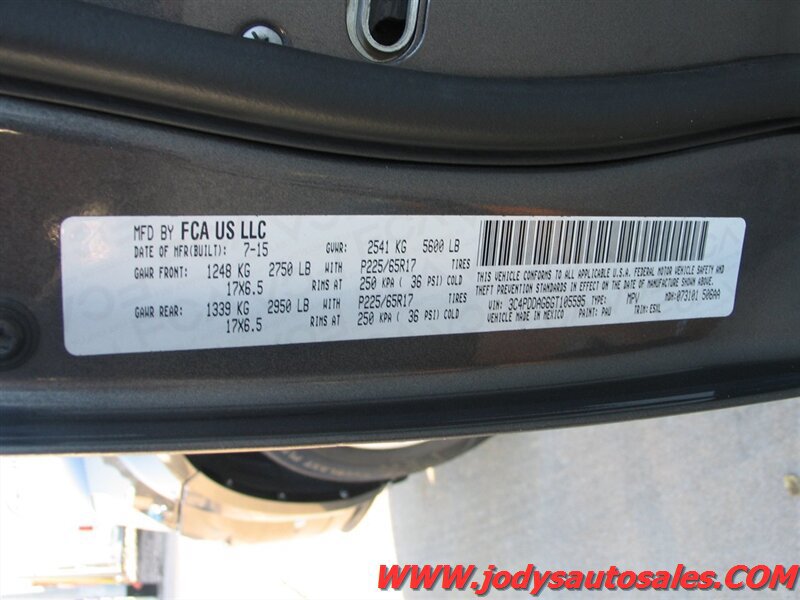 Used 2016 Dodge Journey SE AWD/4WD image 31