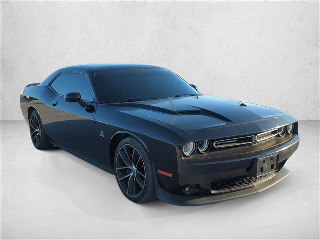 Used 2016 Dodge Challenger R/T Scat Pack RWD video 4