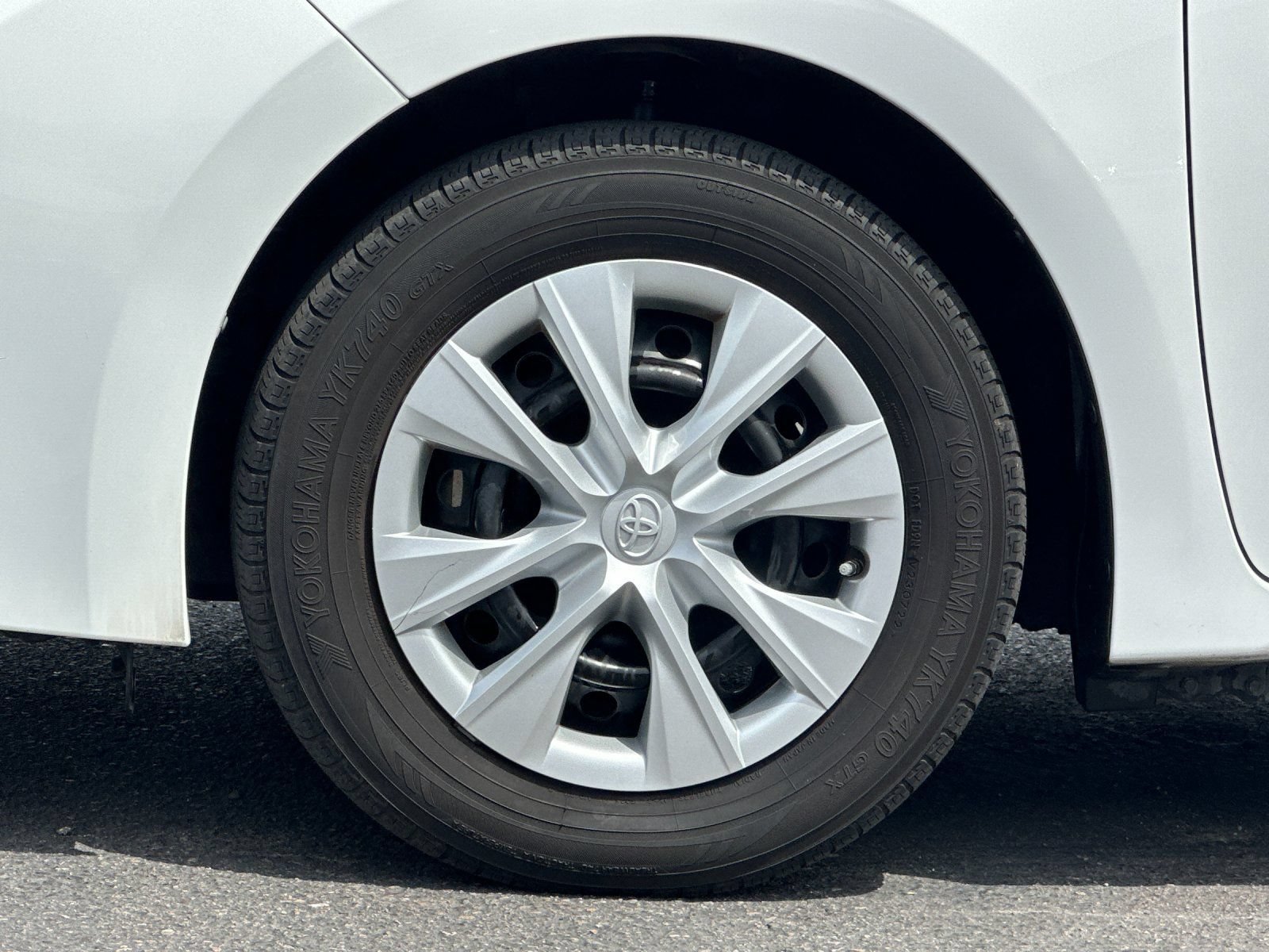 Used 2014 Toyota Corolla L FWD image 20