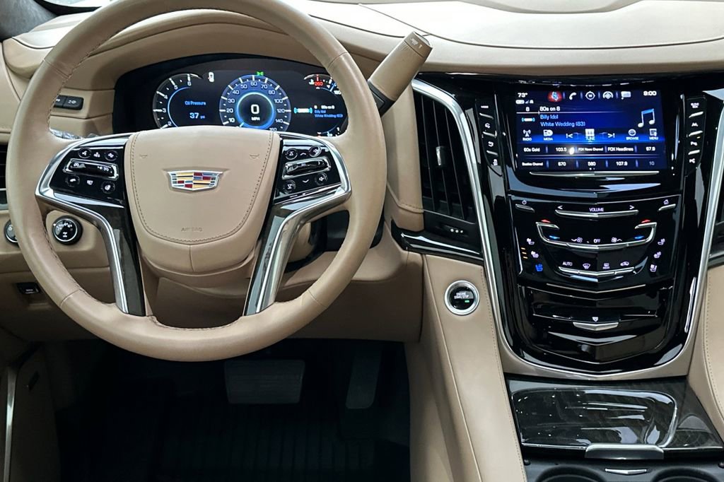 Used 2020 Cadillac Escalade Platinum AWD/4WD image 14