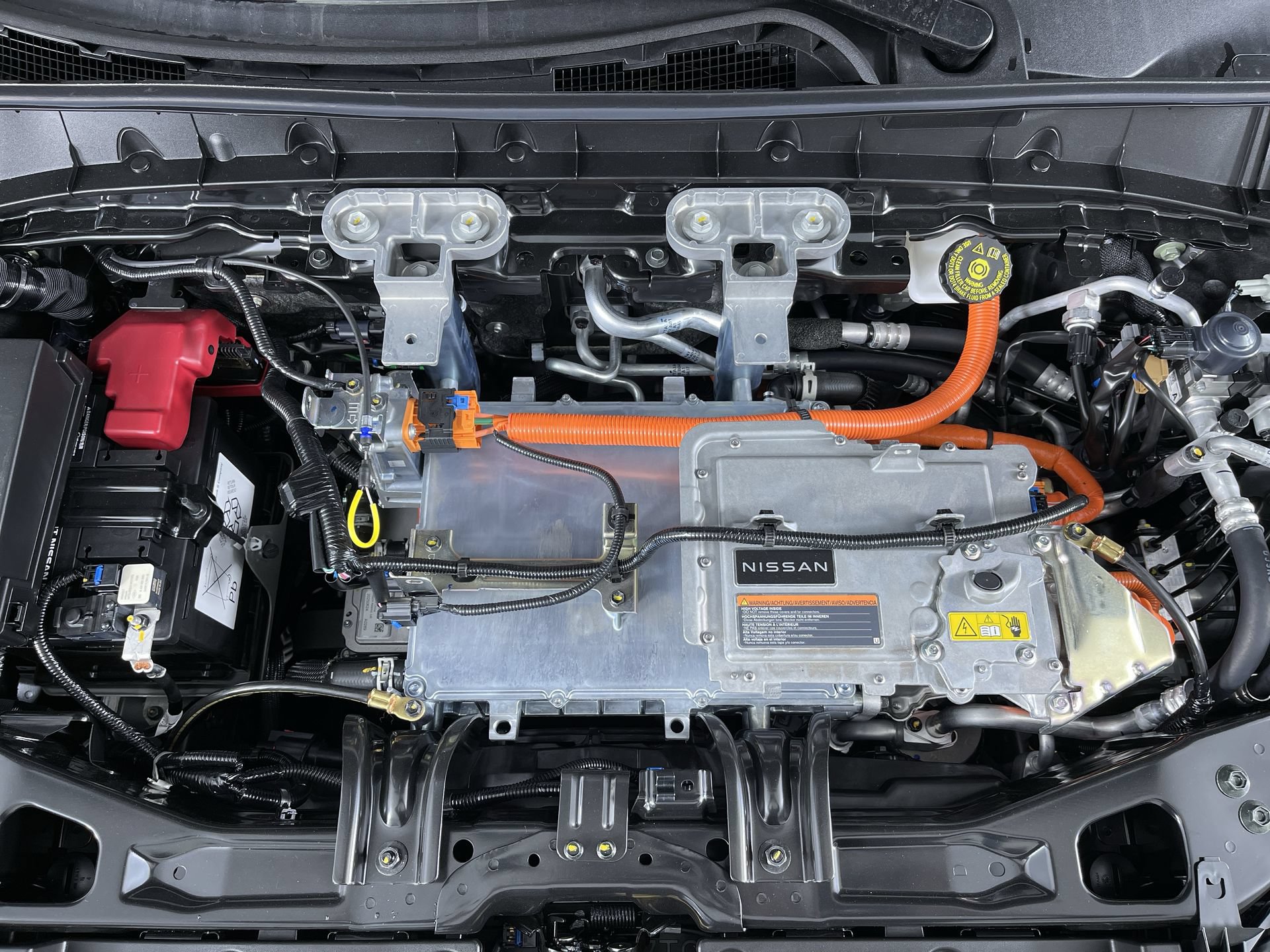 New 2026 Nissan Leaf SV+ w/ Floor Mat Package (SV+) FWD image 28