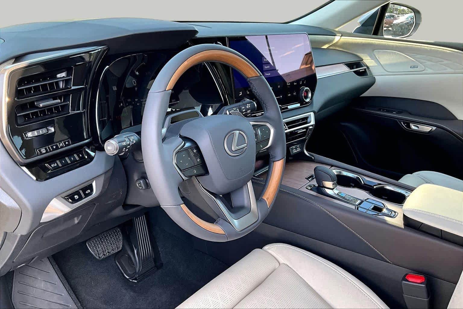 New 2026 Lexus RX 350 w/ Convenience Package AWD/4WD image 10