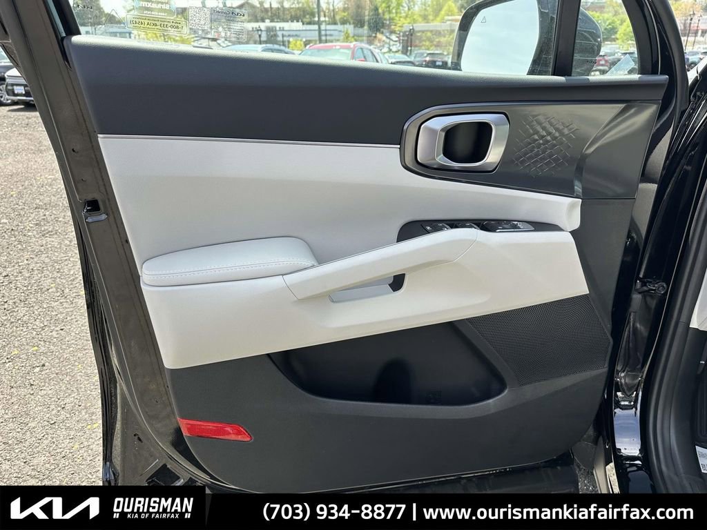 New 2025 Kia Sorento S w/ Panoramic Sunroof Package image 25