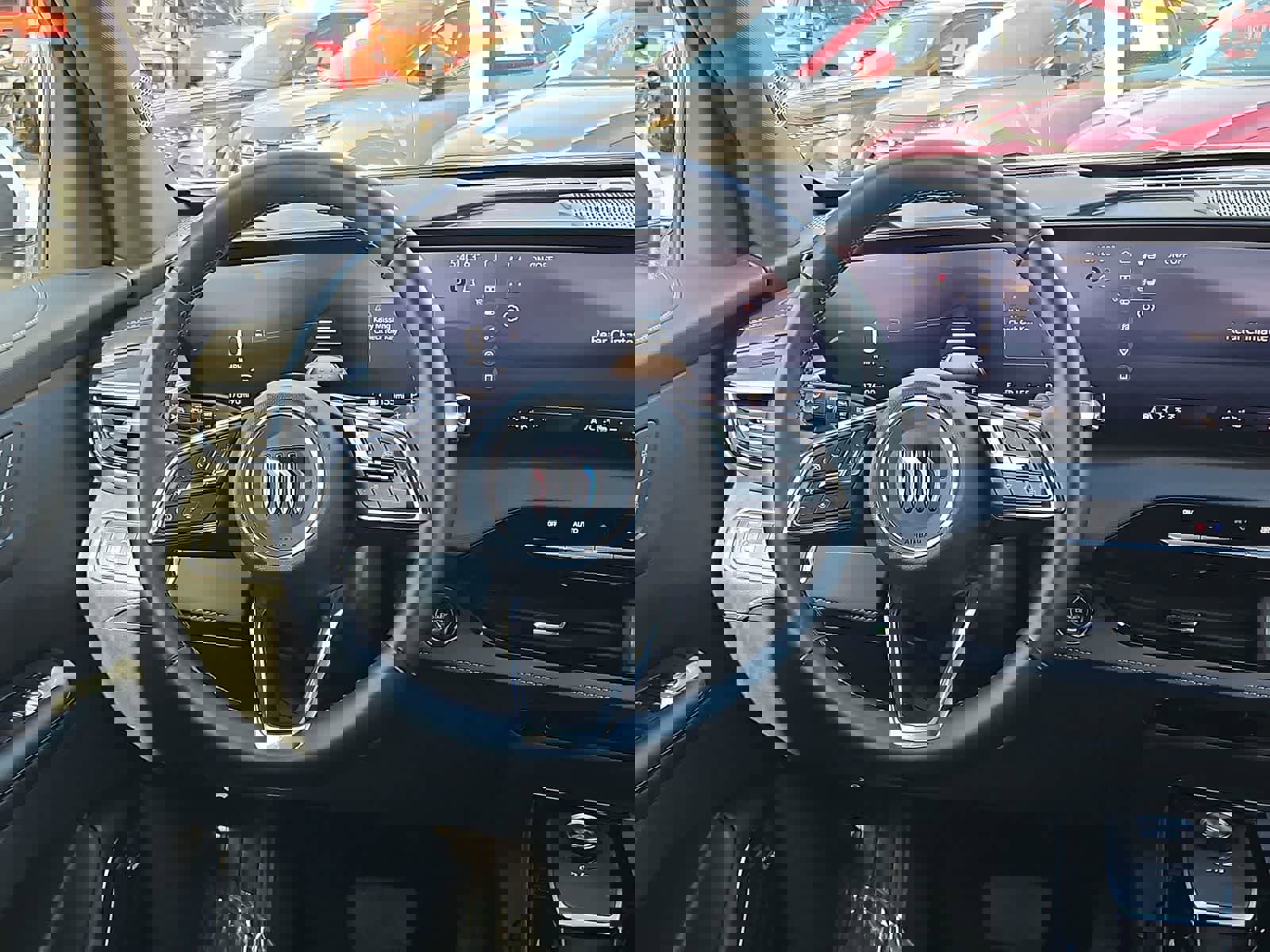 Used 2025 Buick Enclave Preferred image 23