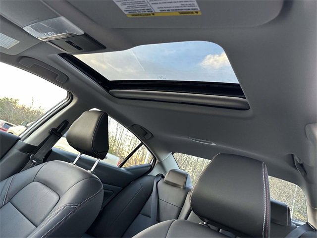 New 2025 Nissan Altima 2.5 SR w/ SR Premium Package image 17