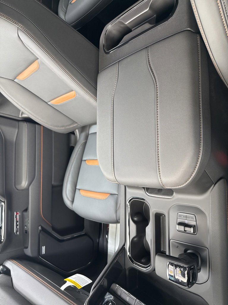 New 2026 GMC Sierra 1500 AT4 w/ Technology Package image 34