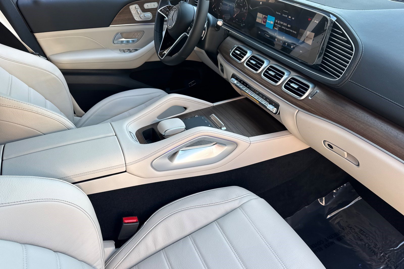 New 2026 Mercedes-Benz GLE 450 4MATIC Coupe image 27