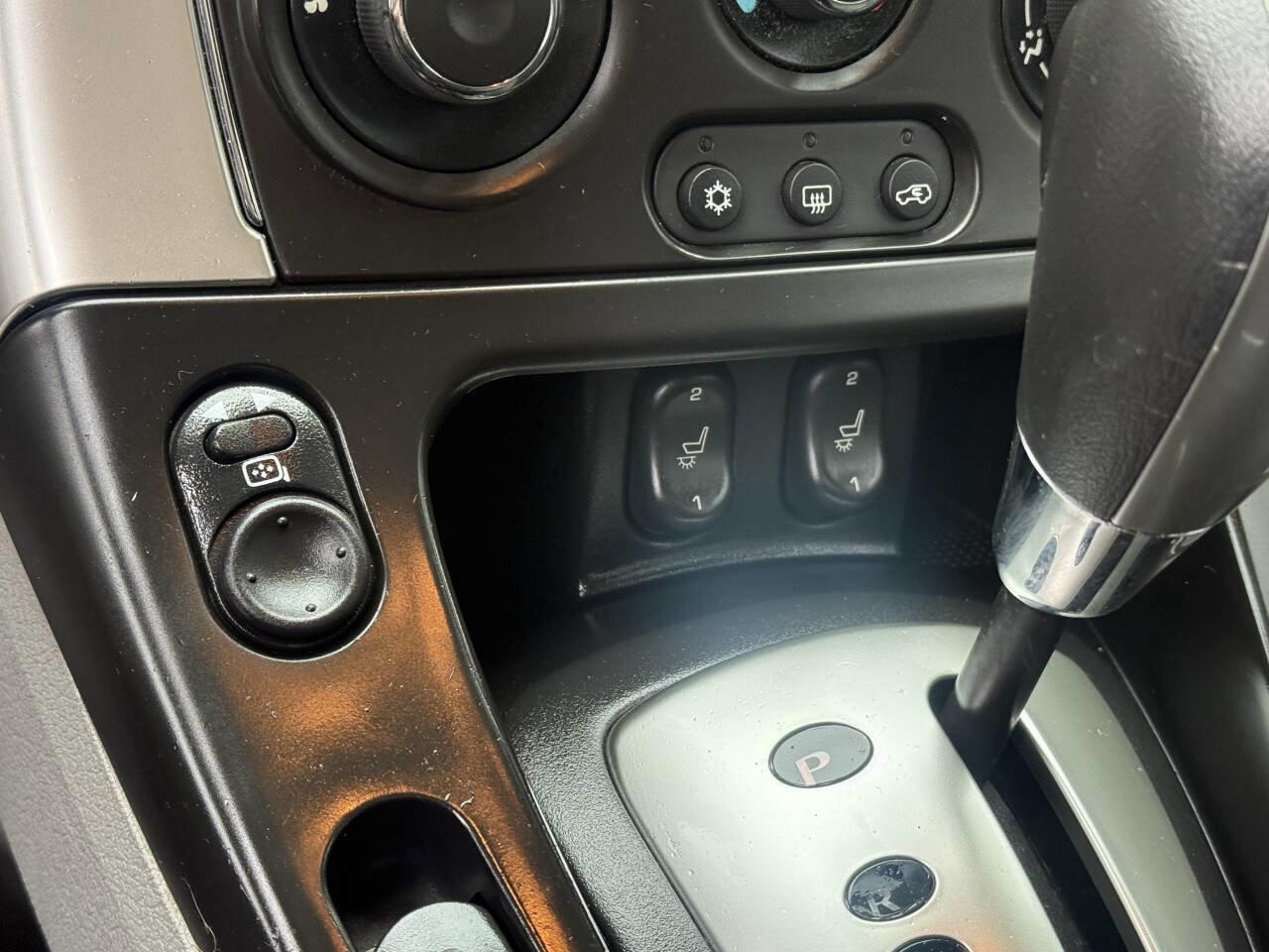 Used 2007 Saturn Vue 2WD V6 w/ Red Line Pkg image 12