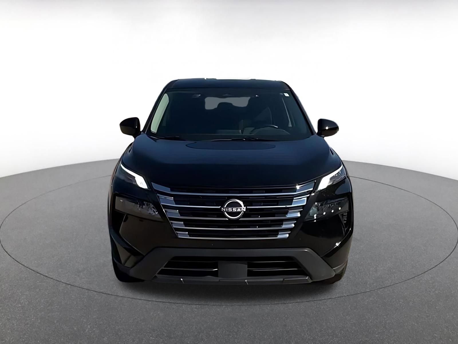 Used 2025 Nissan Rogue SV AWD/4WD image 4