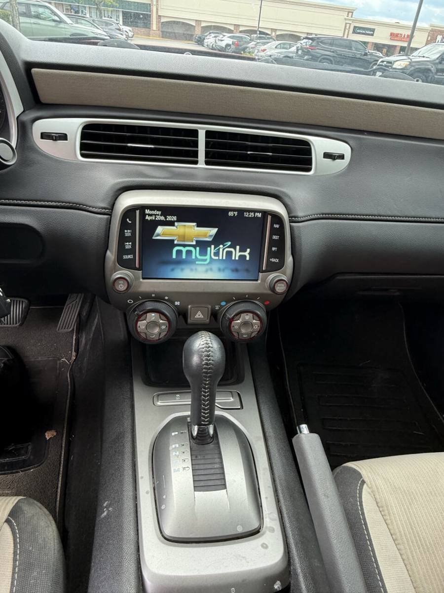 Used 2014 Chevrolet Camaro LT w/ RS Package RWD image 7
