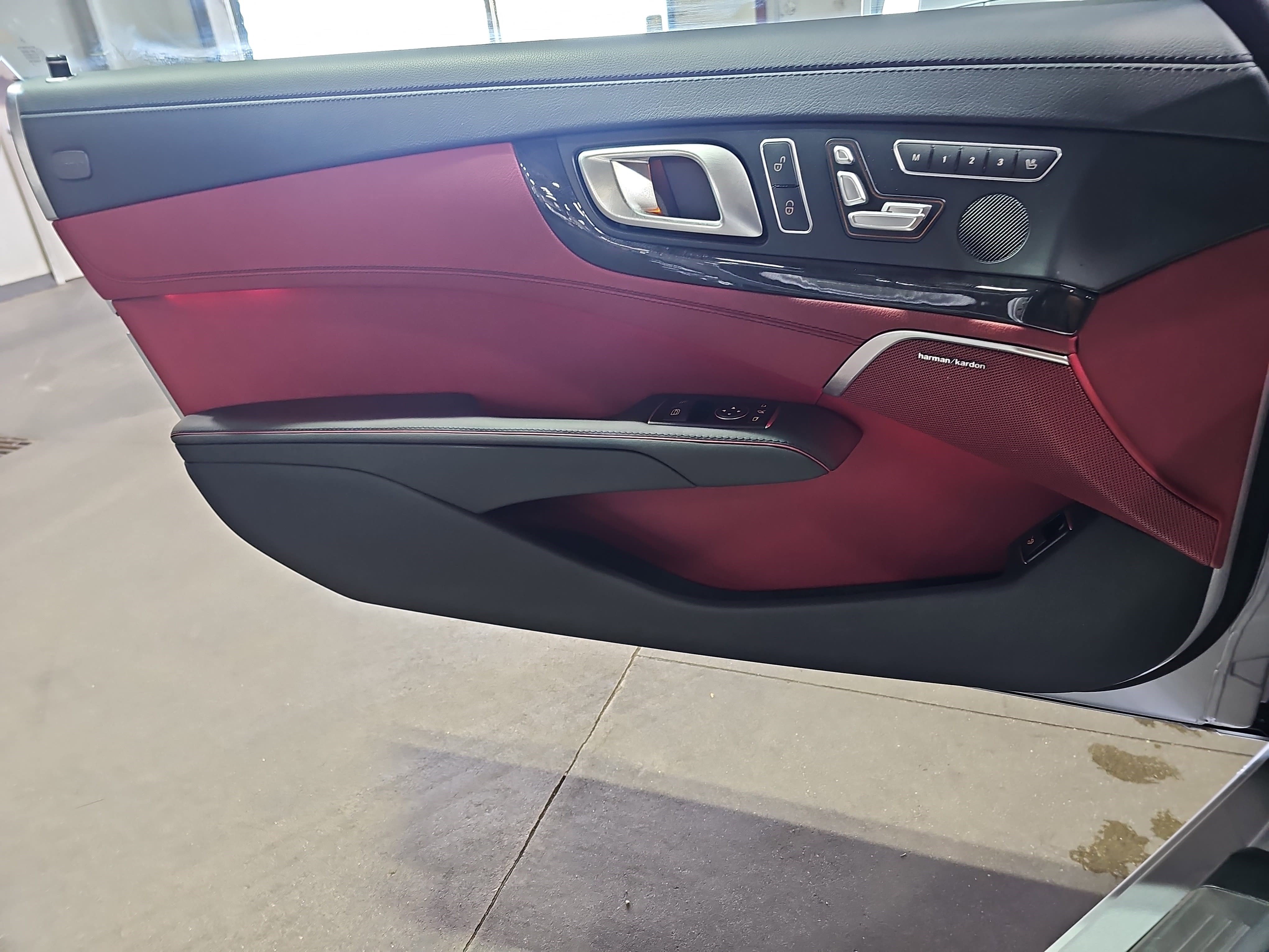 Used 2016 Mercedes-Benz SL 63 AMG image 25