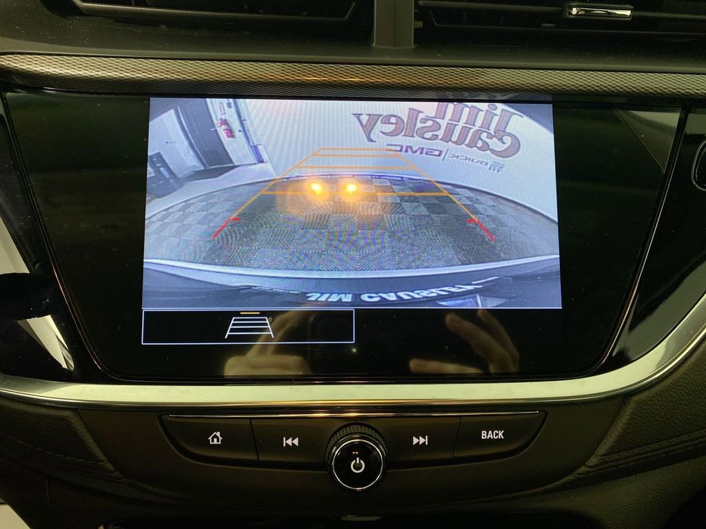 Certified 2023 Buick Encore GX Preferred FWD image 17