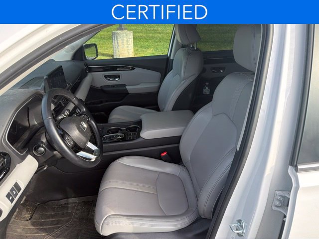 Used 2025 Honda Pilot EX-L image 6