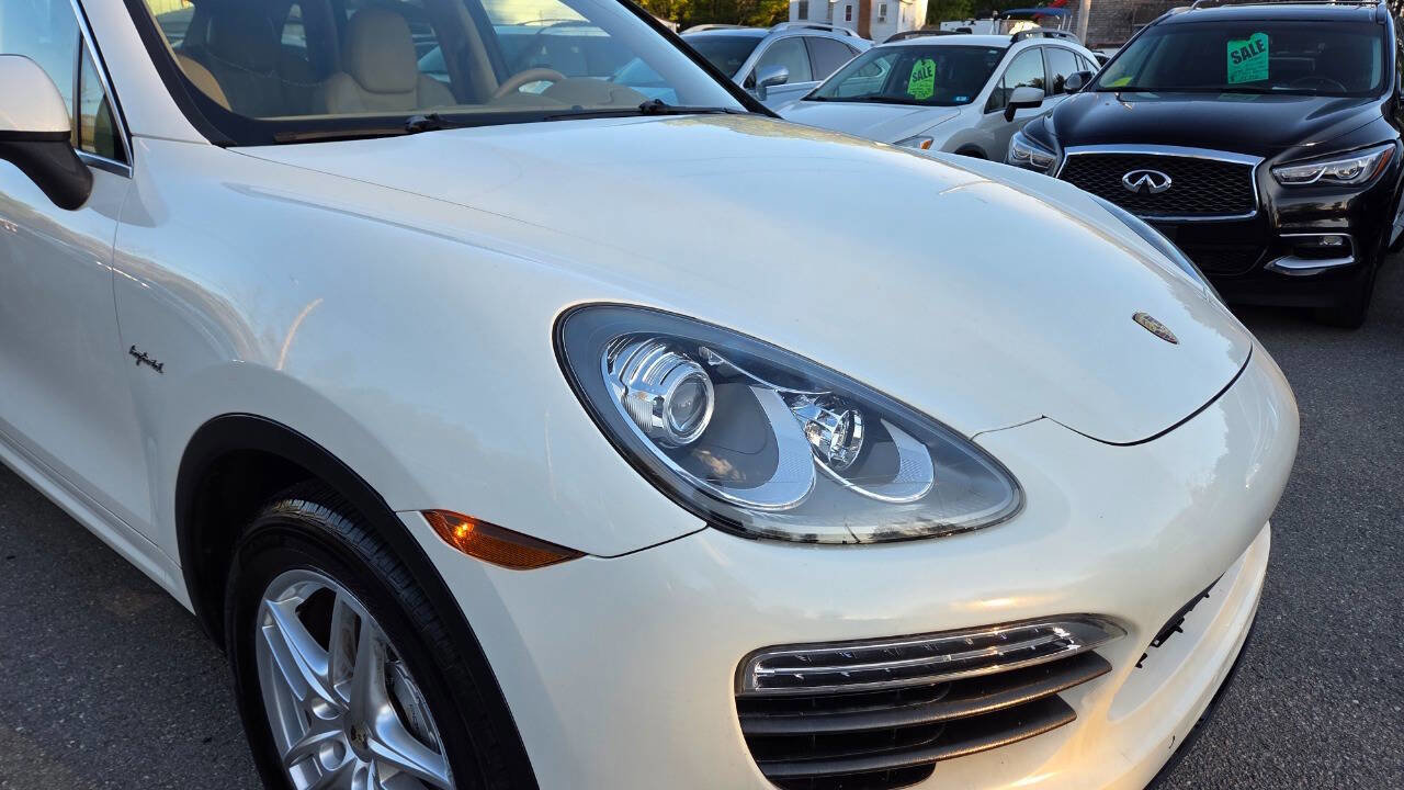 Used 2012 Porsche Cayenne S AWD/4WD image 22