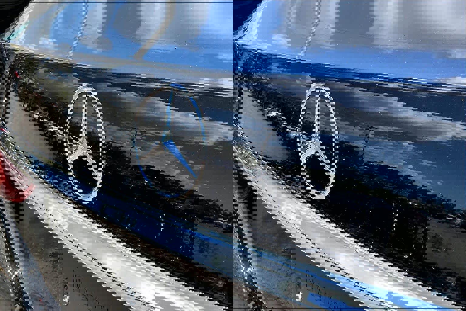 Used 2021 Mercedes-Benz E 450 4MATIC Sedan image 31