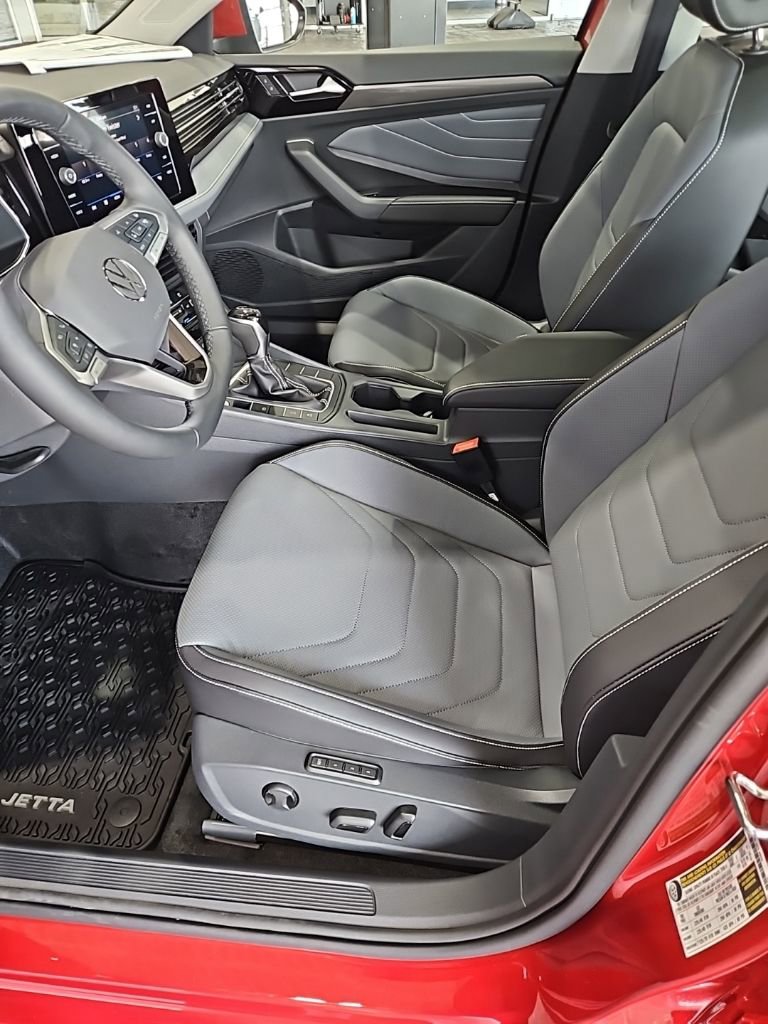 New 2026 Volkswagen Jetta SEL image 27
