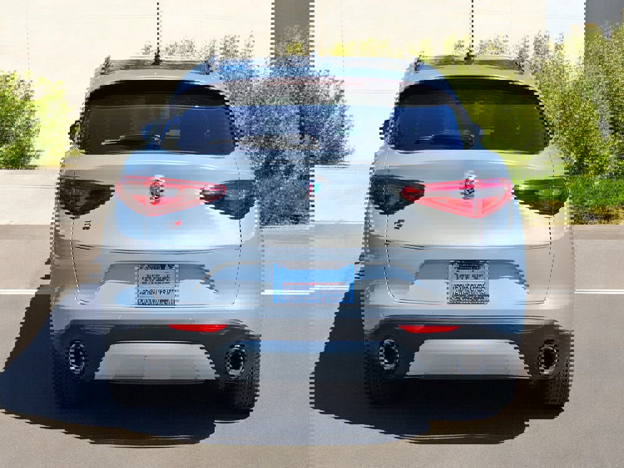 Used 2021 Alfa Romeo Stelvio Sprint w/ Nero Edizione image 4