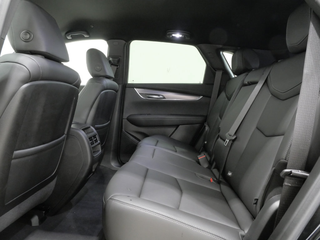 Used 2023 Cadillac XT5 Luxury AWD/4WD image 23