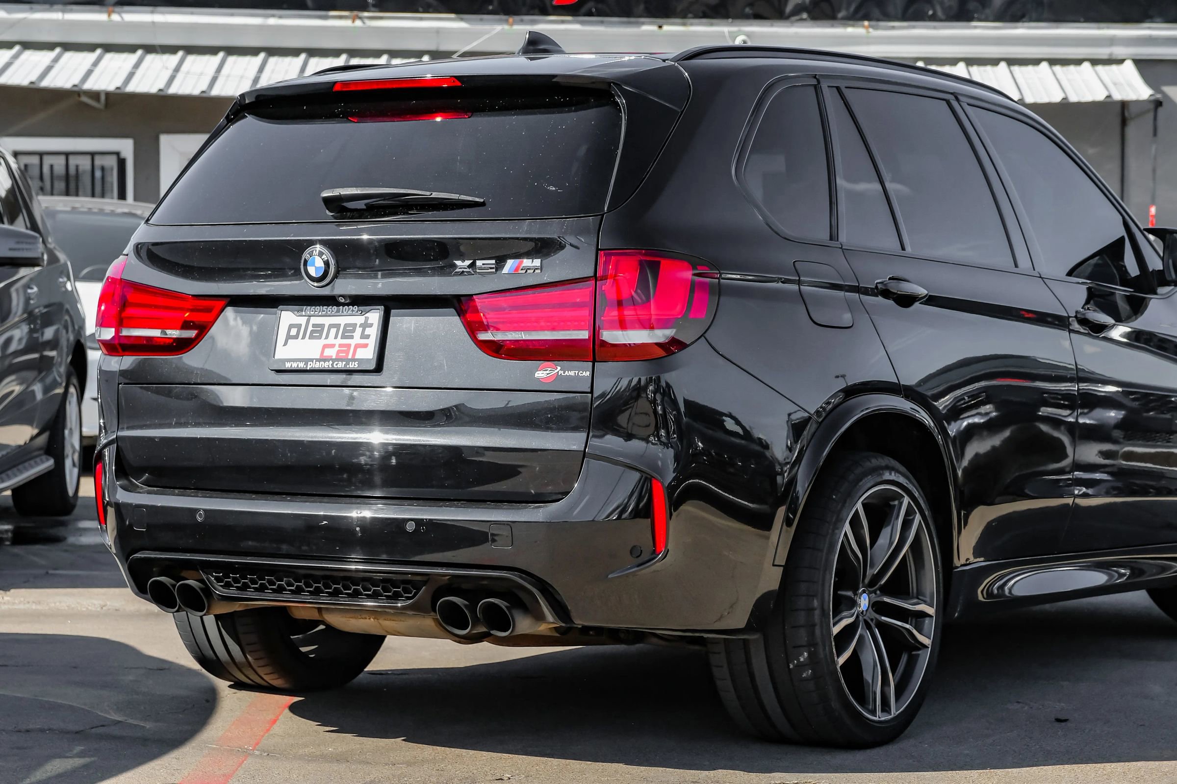 Used 2016 BMW X5 M image 12