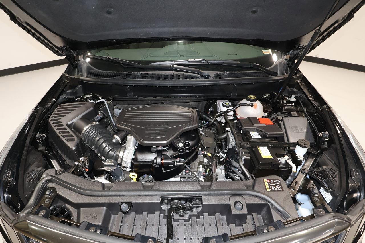 Certified 2025 Cadillac XT5 Premium Luxury image 32
