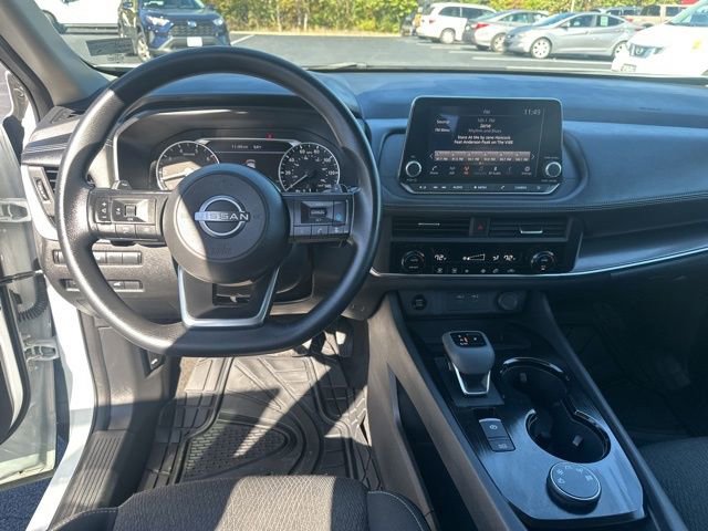 Used 2024 Nissan Rogue SV image 19