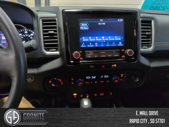 Used 2024 Nissan Frontier SL w/ Technology Package AWD/4WD image 19