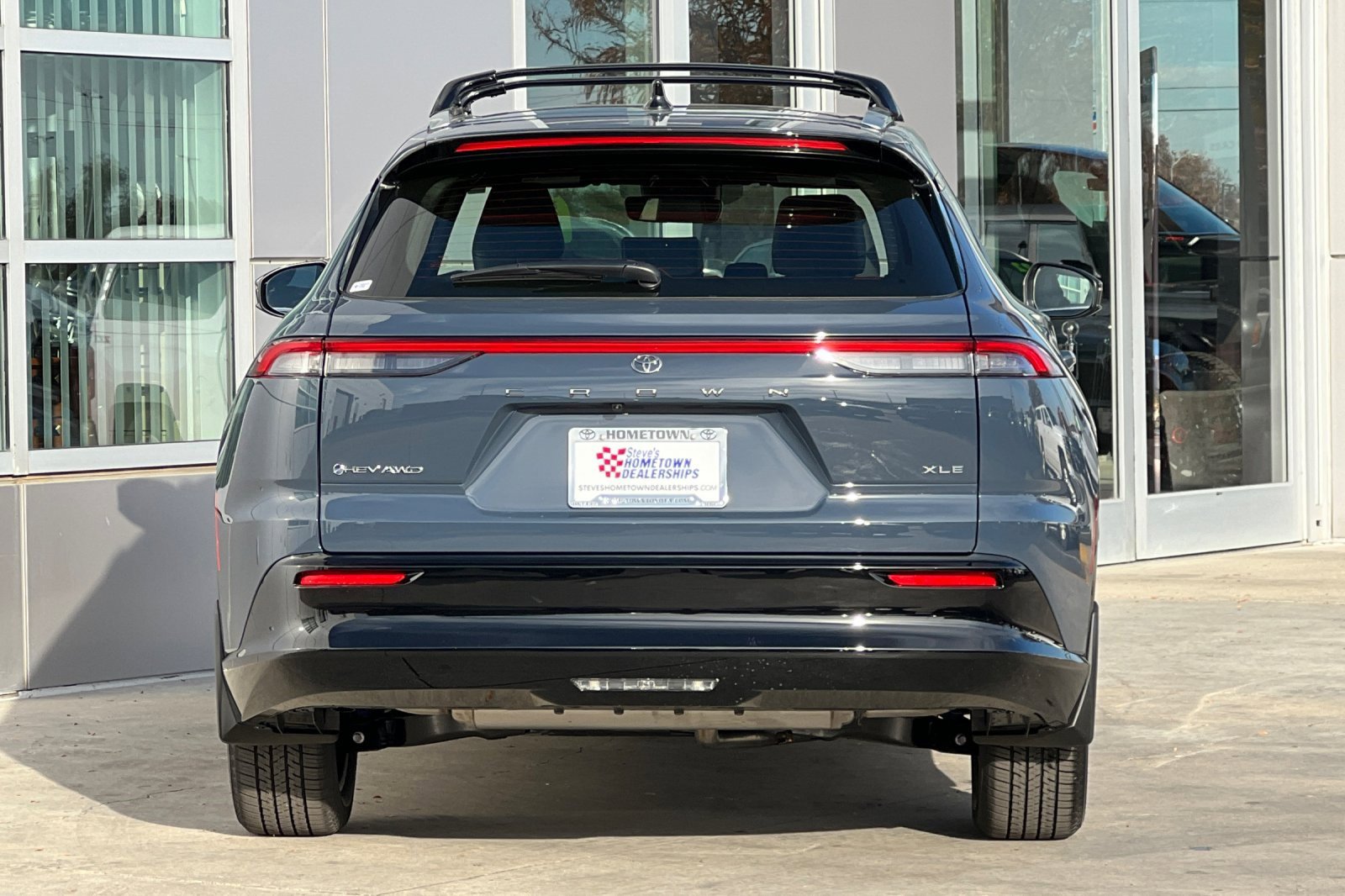 New 2025 Toyota Crown Signia image 5