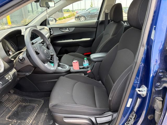 Used 2021 Kia Forte LXS FWD image 6