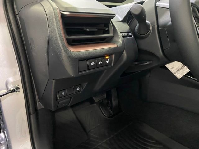 New 2026 Toyota Prius Plug-In Hybrid FWD image 13