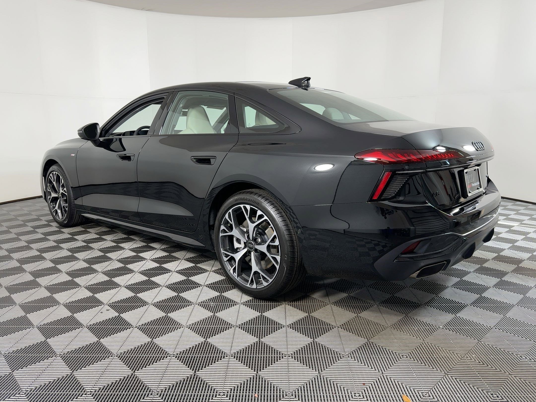 New 2026 Audi A6 Premium Plus image 2