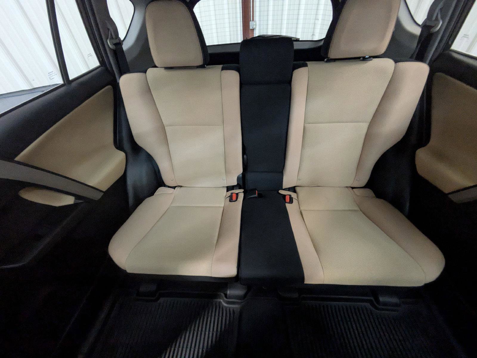 Used 2016 Toyota RAV4 XLE FWD image 29