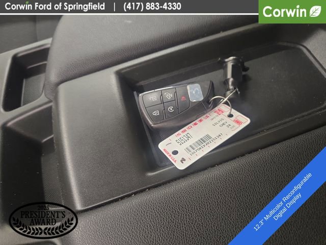 Used 2024 Chevrolet Silverado 1500 LT AWD/4WD image 25