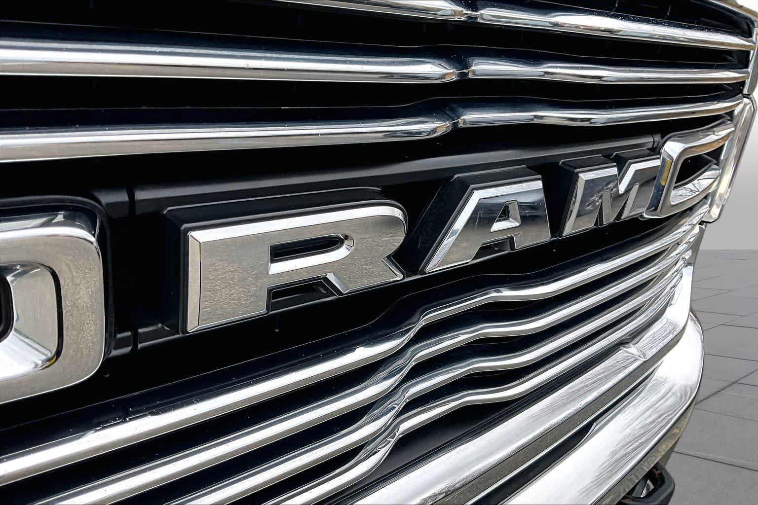 Used 2022 RAM 2500 Laramie AWD/4WD image 28