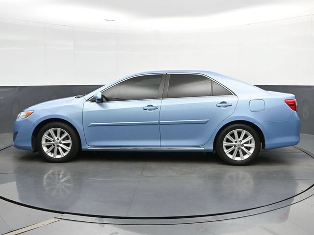 Used 2013 Toyota Camry XLE w/ Leather Pkg FWD image 5