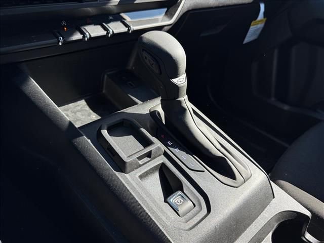 Used 2023 Chevrolet Colorado W/T RWD image 15