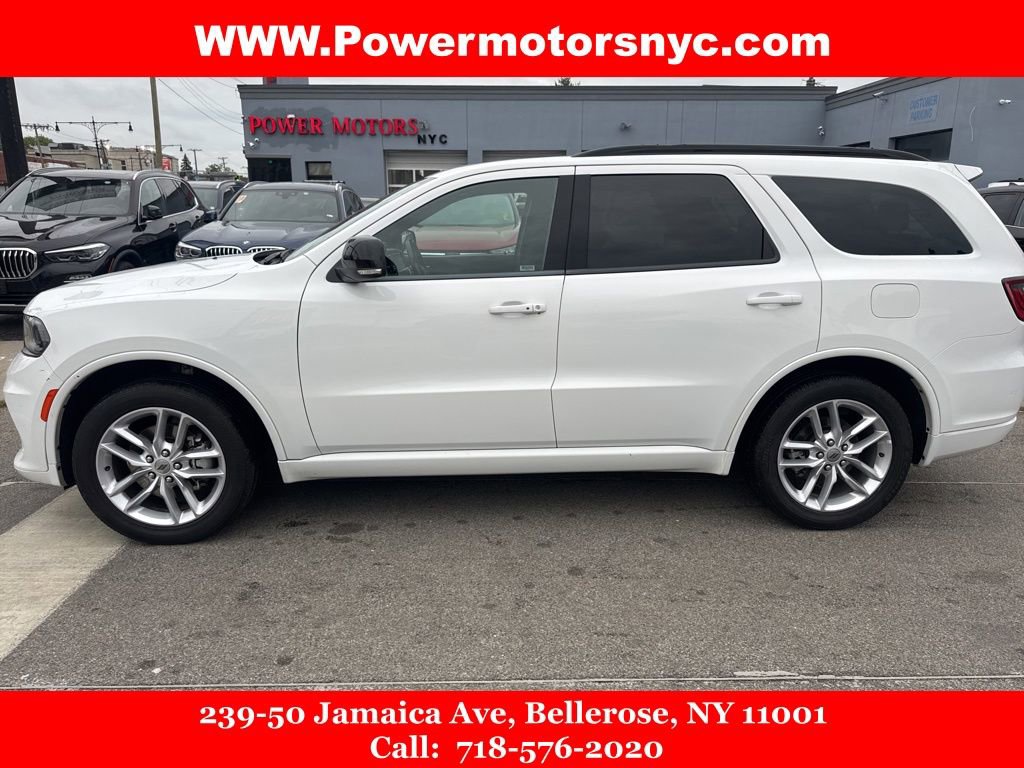 Used 2023 Dodge Durango GT image 2