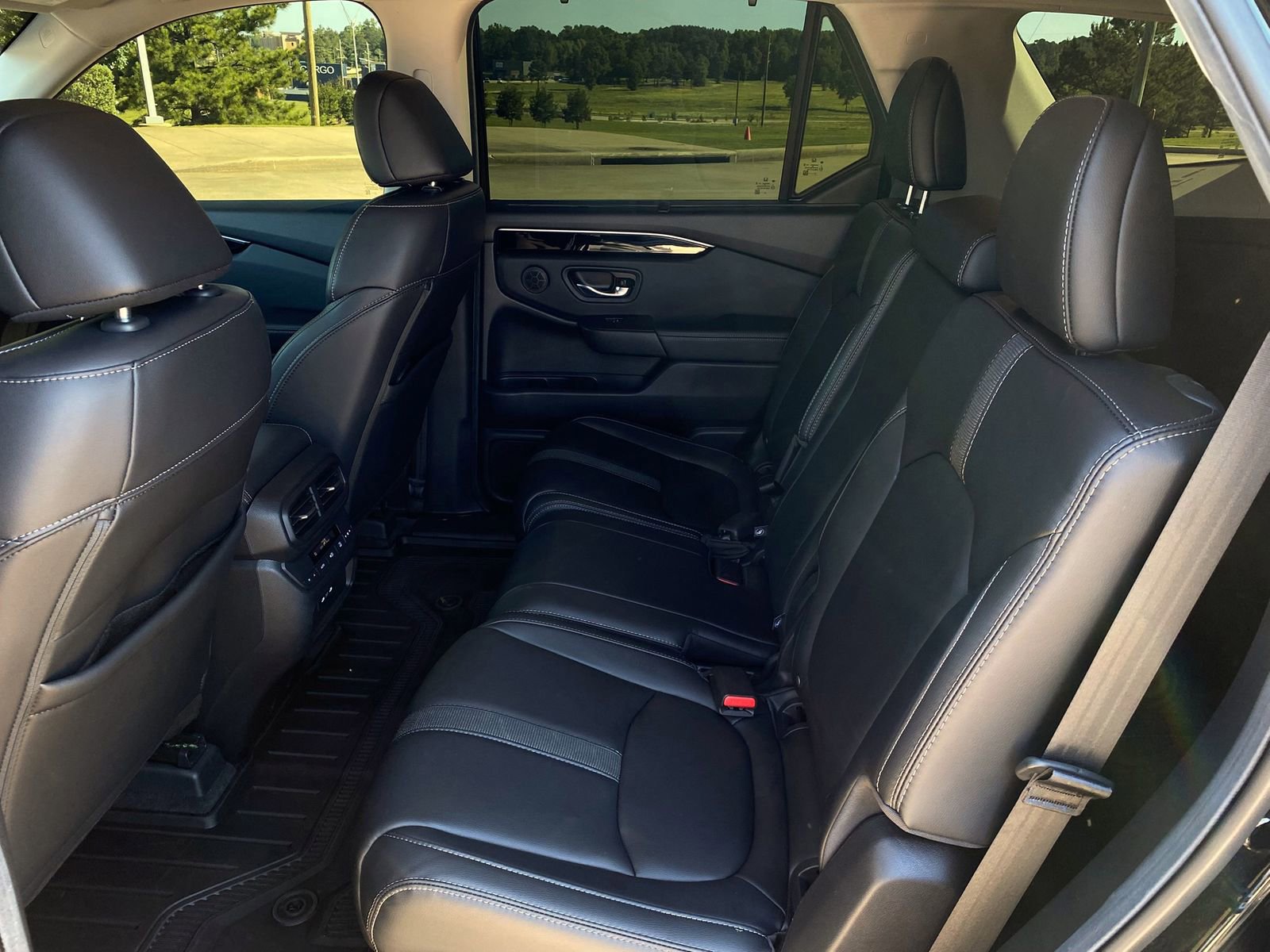 Used 2024 Honda Pilot Touring image 26