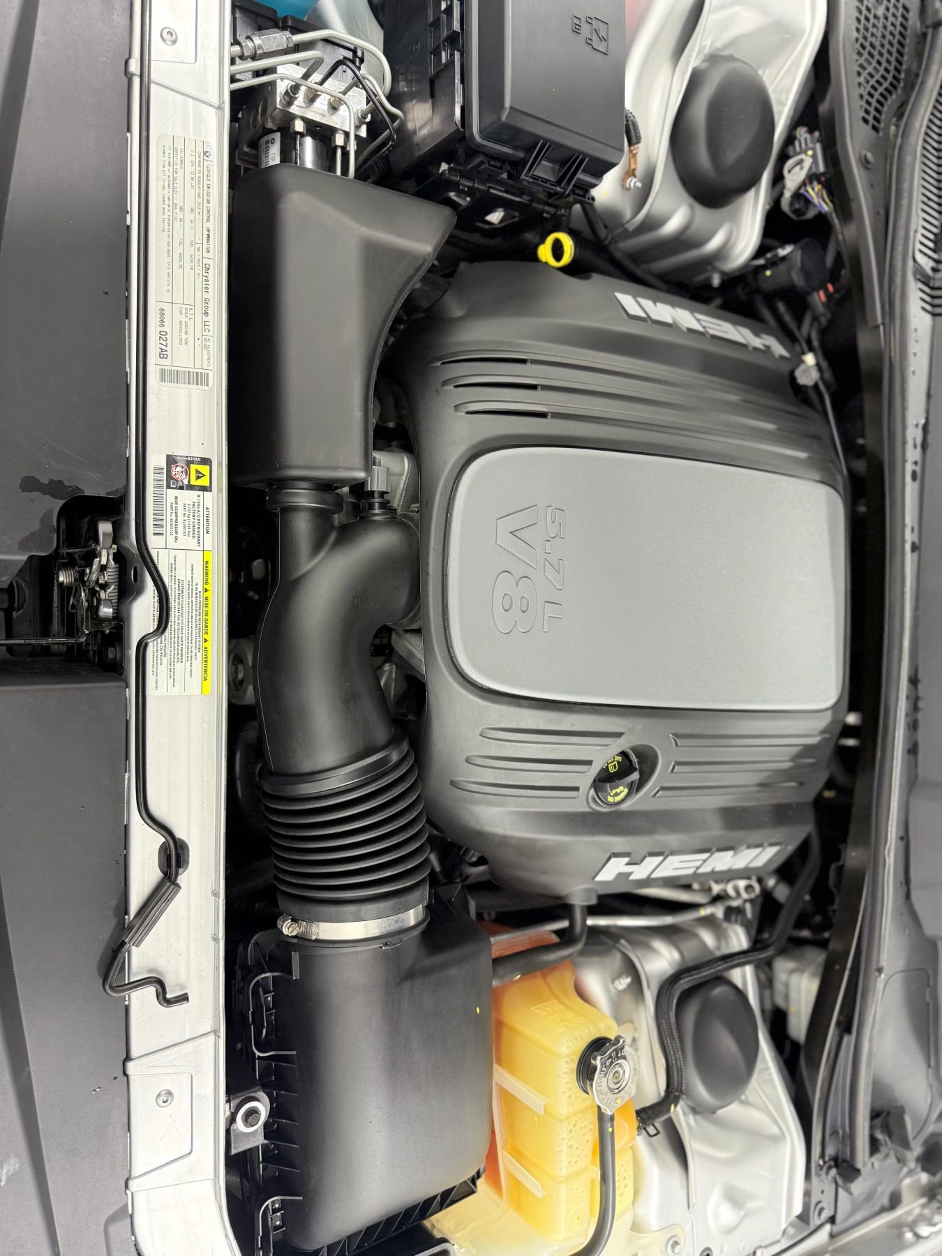 Used 2010 Dodge Challenger R/T image 35