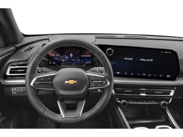 Used 2026 Chevrolet Traverse LT FWD image 6