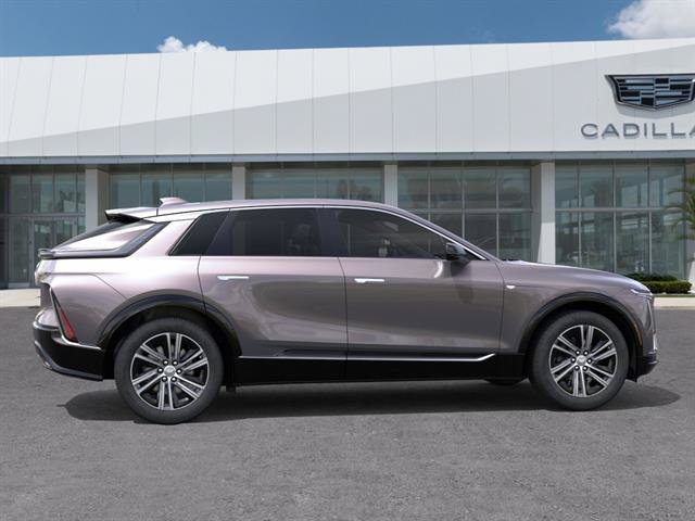 New 2026 Cadillac Lyriq Luxury RWD image 6
