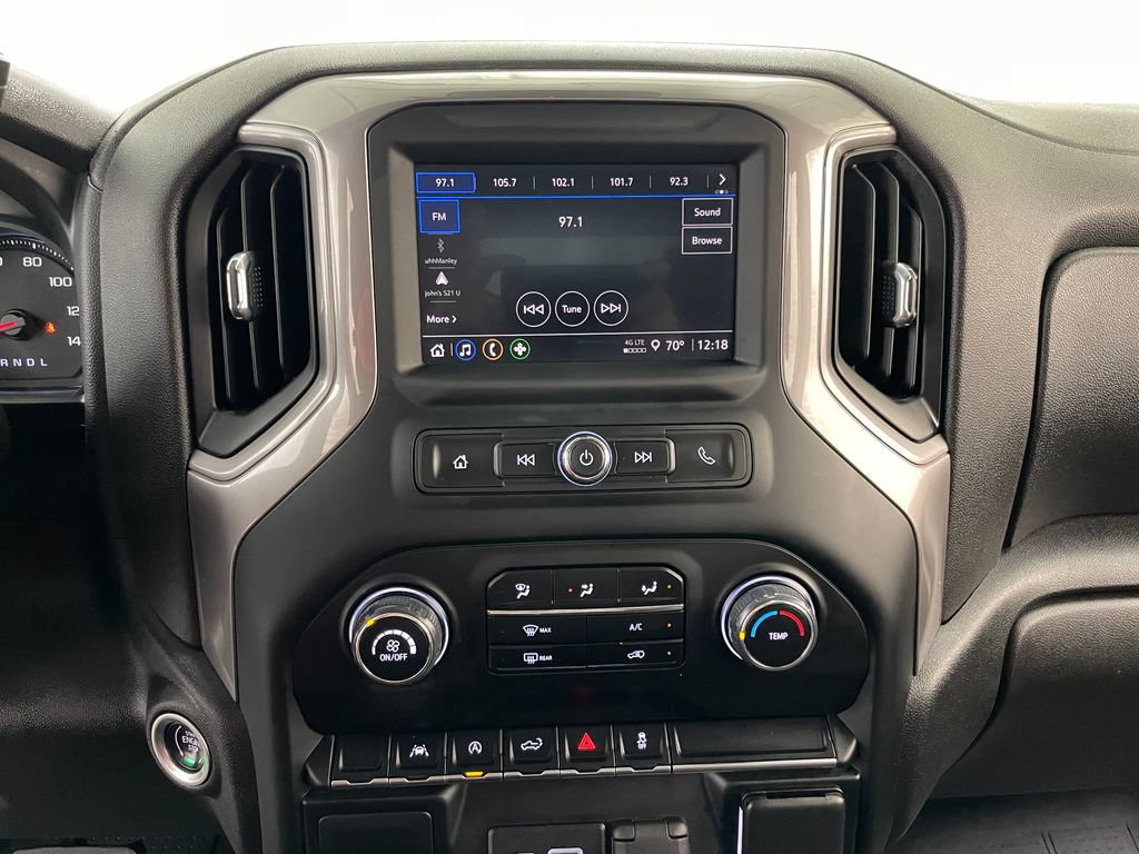 Certified 2022 Chevrolet Silverado 1500 Custom w/ Rally Edition AWD/4WD image 29