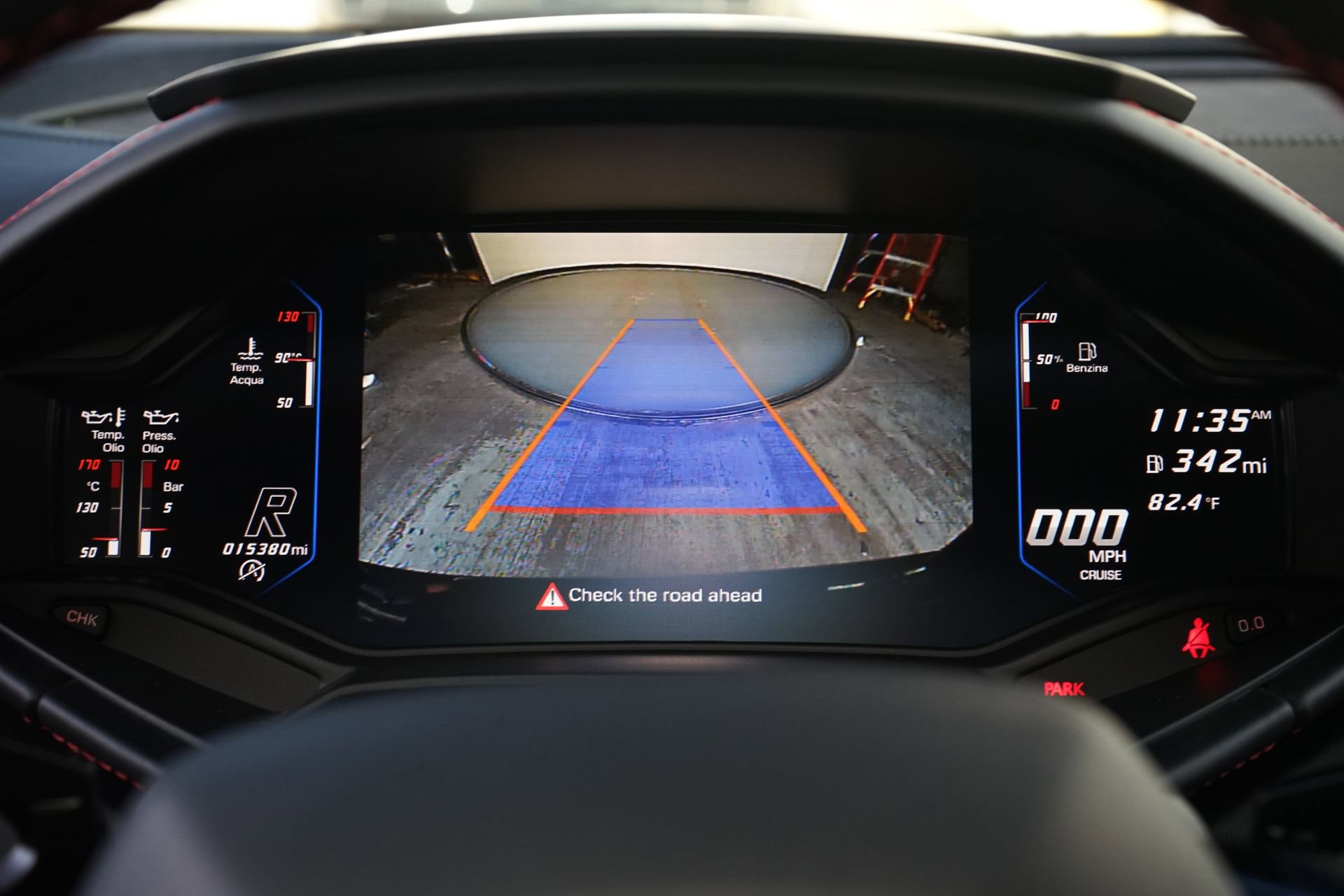 Used 2021 Lamborghini Huracan EVO image 15